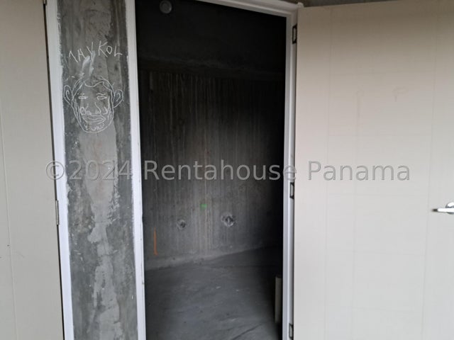 Exclusive Commercial Property